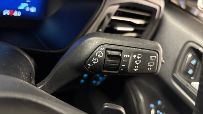 Ford Focus 1.5 EcoBlue 120 ST-Line X 5dr Auto Diesel Estate